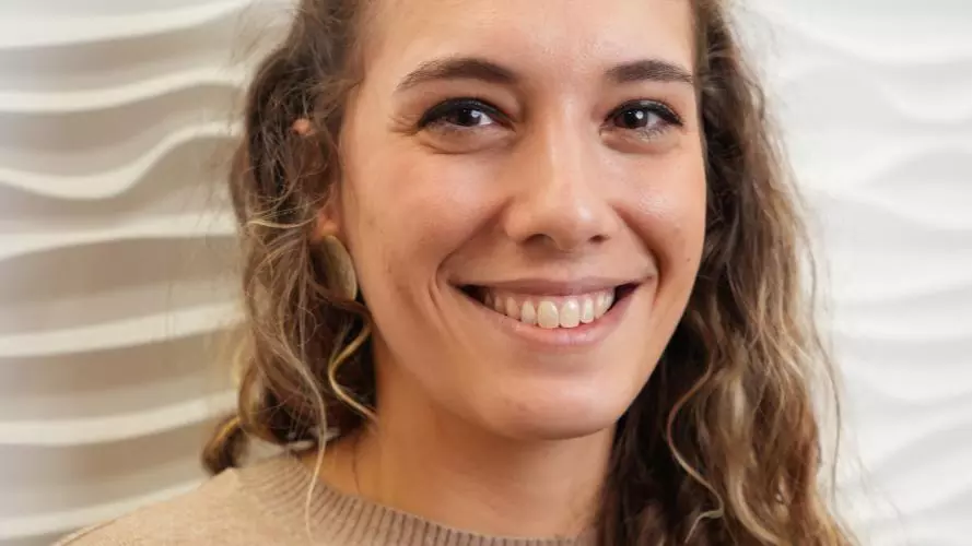 ana sousa geros headshot