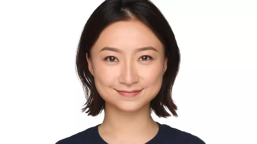 lin qiu headshot