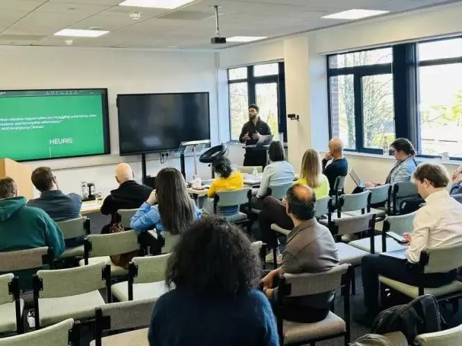  Oxford University Innovation (OUI) Incubator Phase 1 Lean Canvas